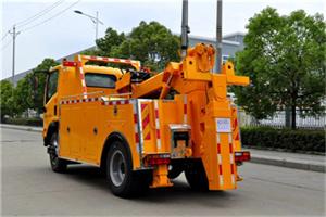 港沿镇高速路拖车费