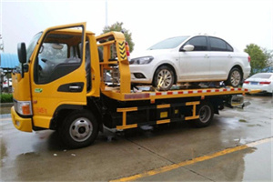 港沿镇附近拖车救援24小时服务热线